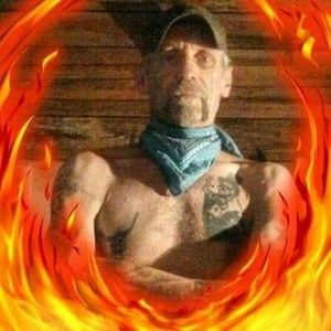 Meet your Posher, Perry